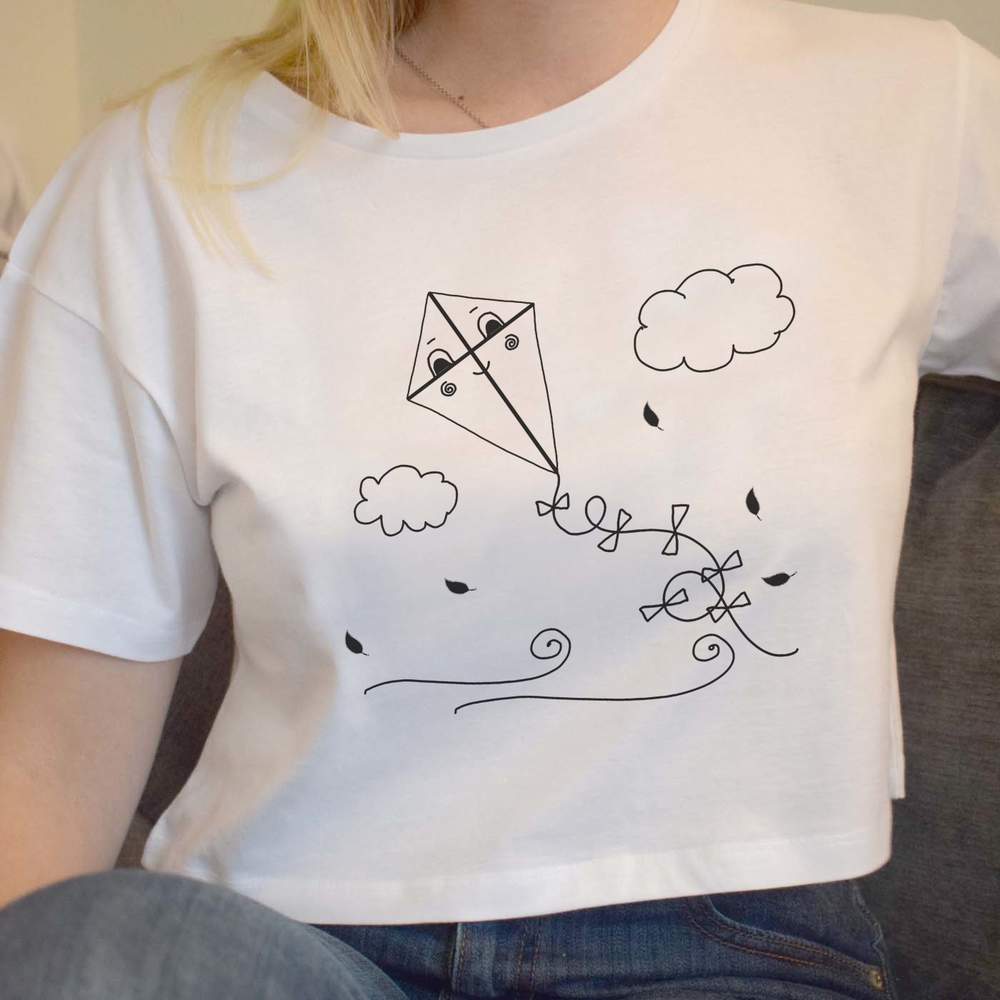 'Kite Flying on a Windy Day' Women's Cotton Crop Tops (CO044808)